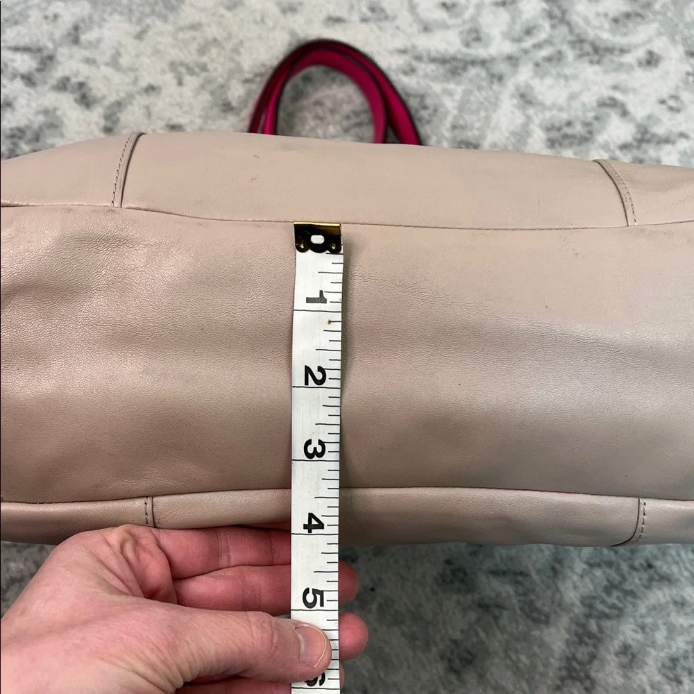 Coach gently preloved